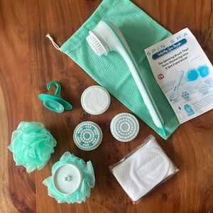 Spin Spa spinning shower brush loofa skin body care headband microdermabrasion